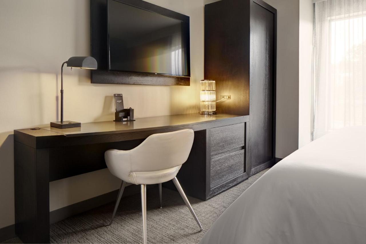 Archer Hotel Florham Park Bagian luar foto