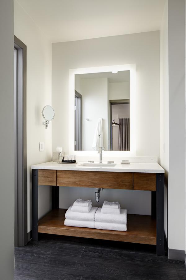 Archer Hotel Florham Park Bagian luar foto