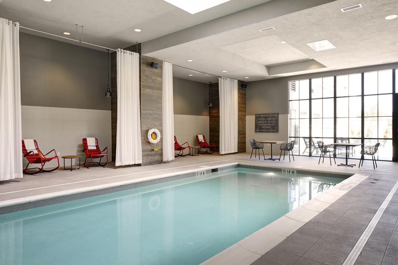 Archer Hotel Florham Park Bagian luar foto